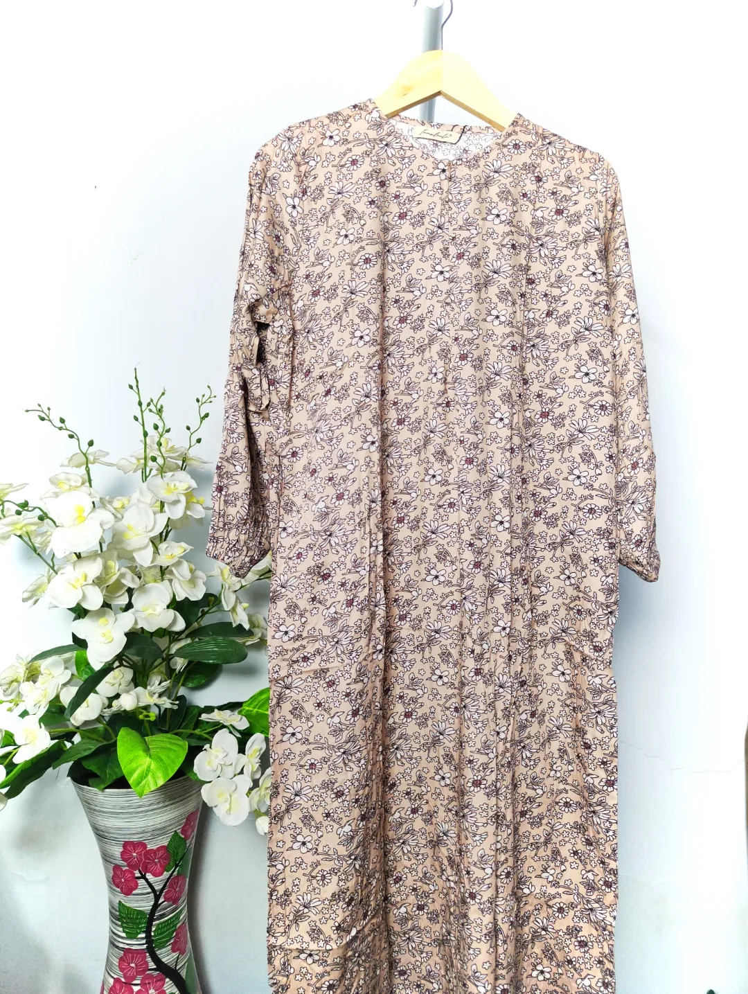 Midi Dress Lengan Panjang Motif B