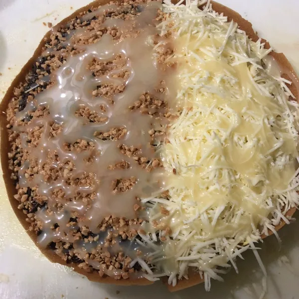 Martabak kejukacang coklat